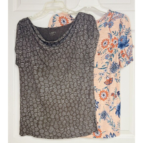 Ann Taylor Loft Lot Of 2 Pullover Tops Grey Peach Sz S Patterned Floral Striped - Picture 1 of 10